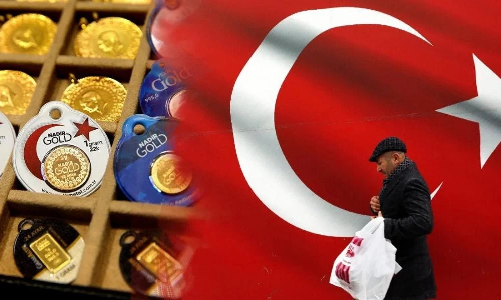 ''Βυθίζεται'' η τουρκική λίρα: Υποχώρησε 16% έναντι του δολαρίου